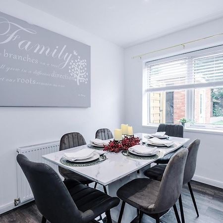Comfort Place - 3 Bedroom House In Chester - Sleeps 6 Exteriör bild
