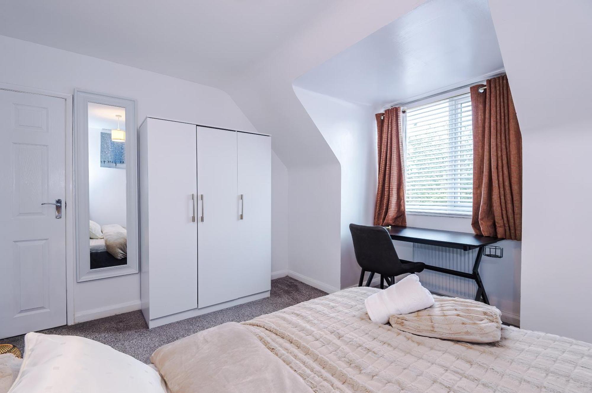 Comfort Place - 3 Bedroom House In Chester - Sleeps 6 Exteriör bild