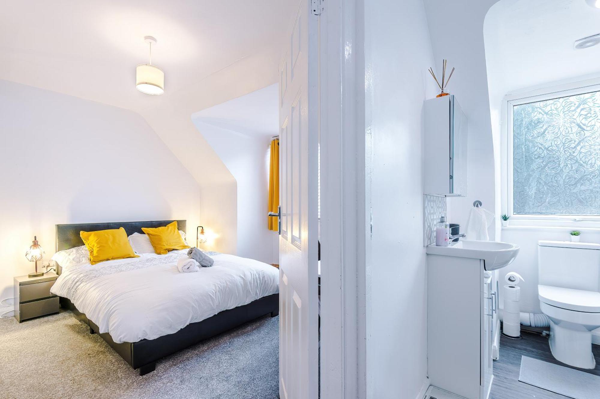 Comfort Place - 3 Bedroom House In Chester - Sleeps 6 Exteriör bild